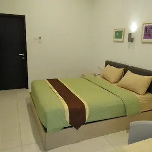 Hotel Sentra 3*