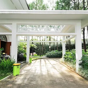 Bumi Bandhawa Hotel 3*