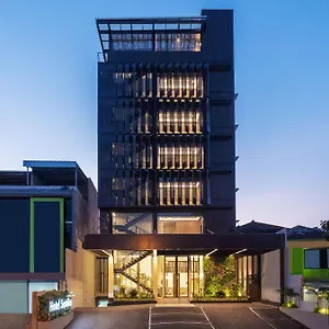 Santika Pasirkaliki 3* Bandung