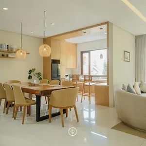 Breeze Blows View 4 Bedrooms And 1 Family 1 King-size Bed And 1 Queen-size Bed With A Private Swimming Pool Villa