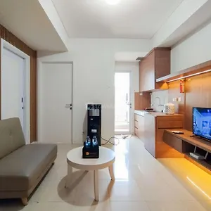 And 2br At Parahyangan By Travelio Bandung