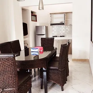 Keluarga Syariah Mawar#9, Dago Resort, 3br Dengan View Pegunungan Dan Fasilitas Premium * Bandung