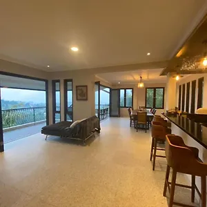 Alleira - Mountain View, Gym, Bbq Dengan Firepit