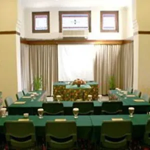 Hotel Bumi Sawunggaling Bandung
