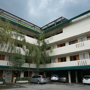 Guest house Reddoorz @ Ciumbuleuit Area Bandung