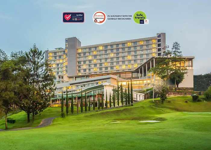 Swiss-Belresort Dago Heritage Bandung photo