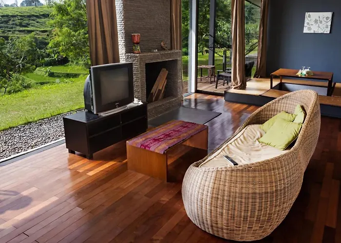 Tea Garden Resort Bandung photo