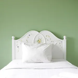 Stylish And Comfortable At Beverly Dago By Travelio
