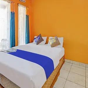 Spot On 90632 Pelangi Indah Paskal Hotel