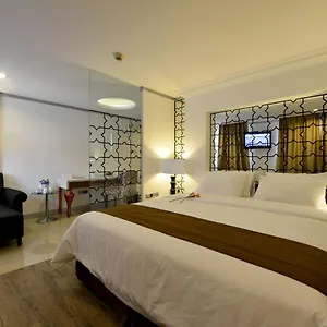 Hotell The Naripan Bandung