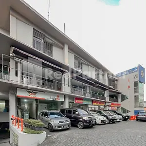 Hotel Sang Surya Syariah Near Rs Hasan Sadikin Mitra Reddoorz 2*