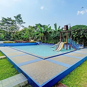 Oyo 92927 Griya Ayu Minahasa Hotel