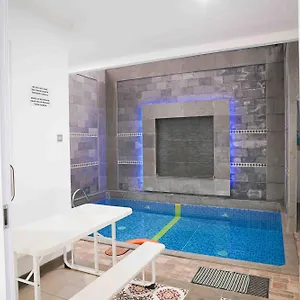 Schones Haus Private Pool & Netflix By Grorental