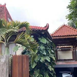 Nyaraló The Joglo Bandung