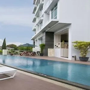 Travelday Hotel