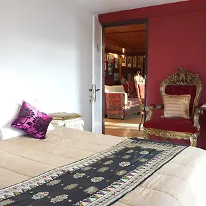 홈스테이 Badjoeri Ethnic Wooden