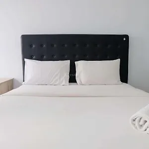 Apartment Luxurious 3br At 3rd Floor Mekarwangi Square Cibaduyut By Travelio