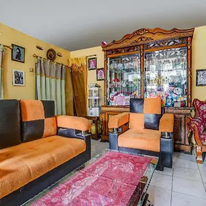 Oyo Homes 91014 Eco Tourism Desa Cibodas Areng 2 Syariah 호텔