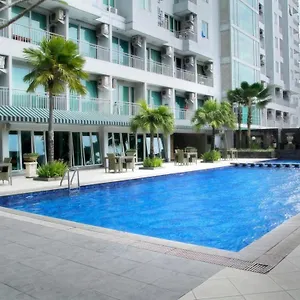 Galeri Ciumbuleuit Family & Business 4*