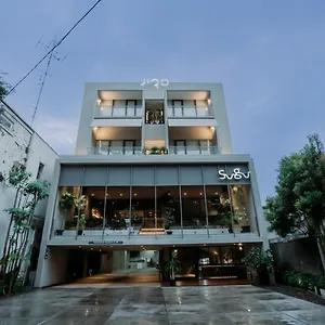 Jiro Bandung