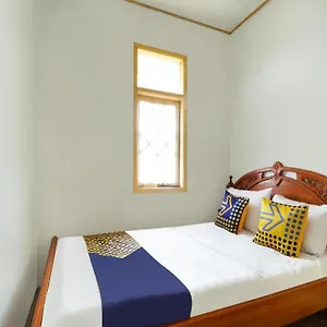 Hotel Oyo Homes 90992 Eco Tourism Desa Panundaan Ciwidey Syariah 2*