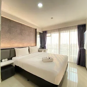 Apartment Comfy At Gateway Pasteur By Travelio