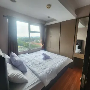 Jardin, View, Netflix & Wifi Bandung