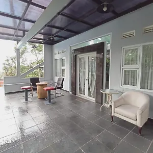 Ambu Private Pool *