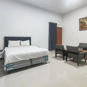 Roemah Ciremay Redpartner 2* Bandung