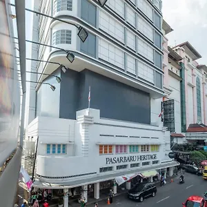 Hotel Super Oyo Collection O Pasar Baru Heritage Bandung