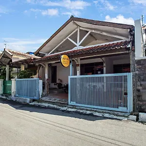 Spot On 91117 Sriwijaya Syariah Hotel 2*