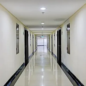 Oyo Life 93097 Gateway Pasteur By Kaisar Bandung