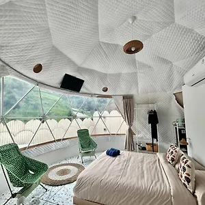 Luxury tent Kawoeng Glamping