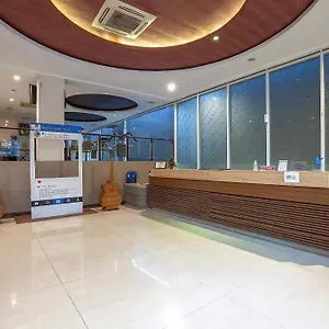 호텔 래플스홈
