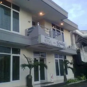 Hotel Gemilang *
