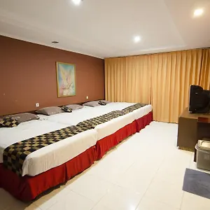 Fora Taman Lingkar *