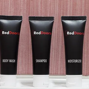 Reddoorz At Gegerkalong Tengah Hotel Bandung