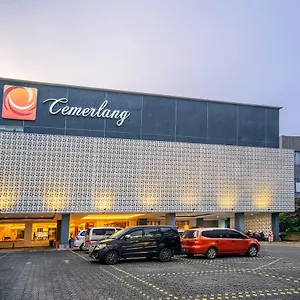 Cemerlang 3*