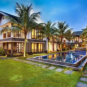 Summer Hills & 4*