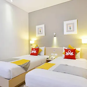 Zen Cibeunying Riau Hotel Bandung