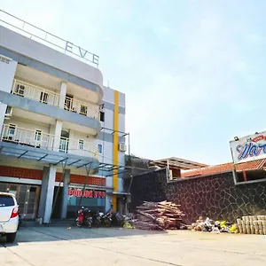 Pensión Eve 2*