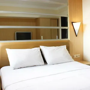 Classic 3br At Braga City Walk By Travelio * Bandung