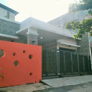 Semesterbostad Bumi Asri Iii Cikutra Bandung