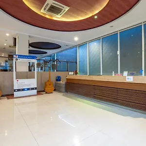 Raffleshom 3* Bandung