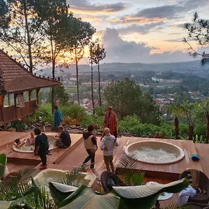 Villa Mulberry Hill By The Bandung